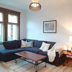 Apartment Big 3br At Olympic Stadium At Pie-ix Metro Station Montreal