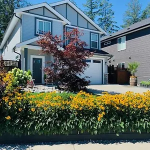 Holiday home A Cozy Family Get Away In South Nanaimo