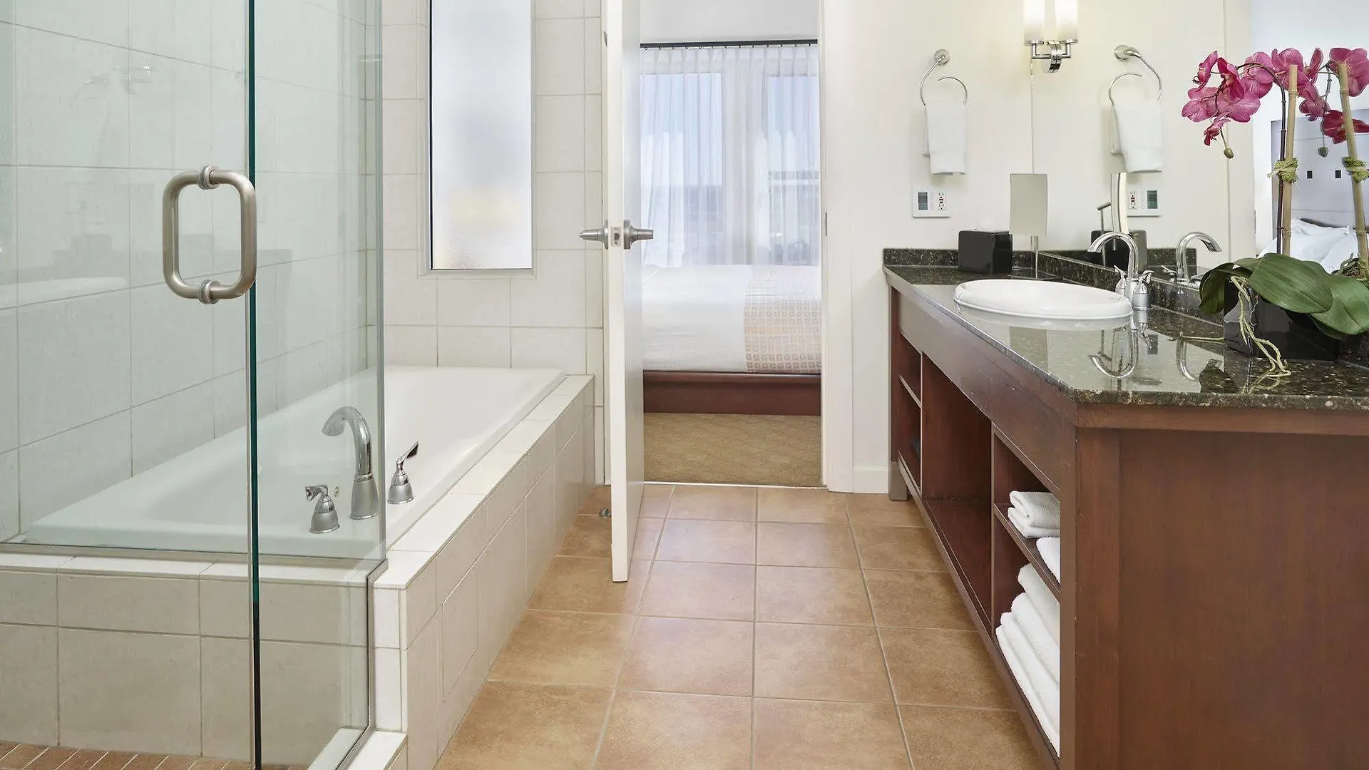 ****  Metterra Hotel On Whyte Edmonton Canada