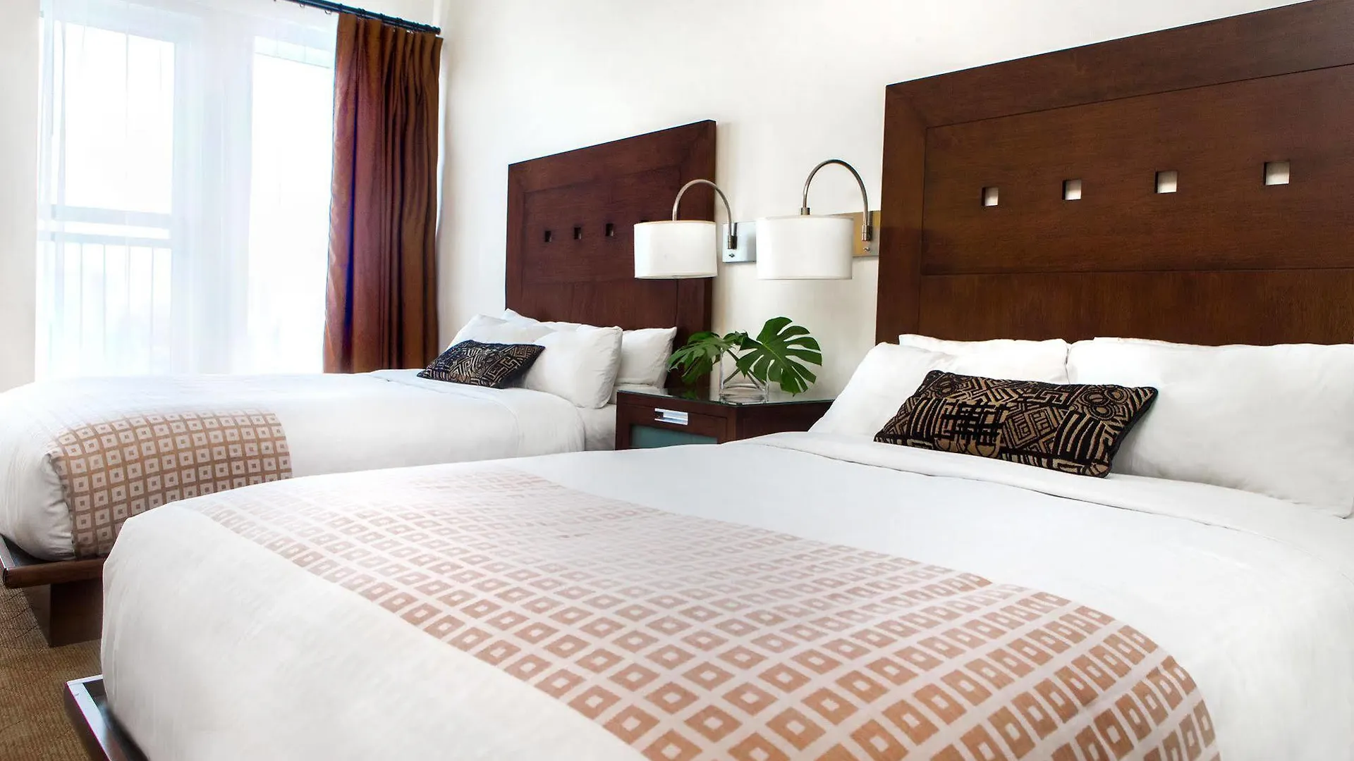 ****  Metterra Hotel On Whyte Edmonton Canada